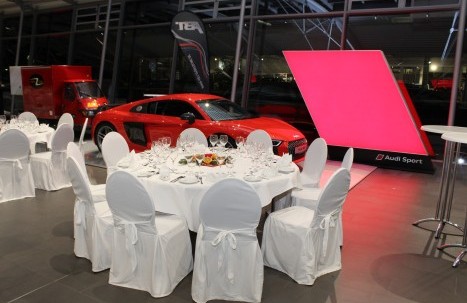 Außer Haus Weihnachtsfeier 