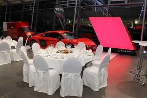 Außer Haus Weihnachtsfeier