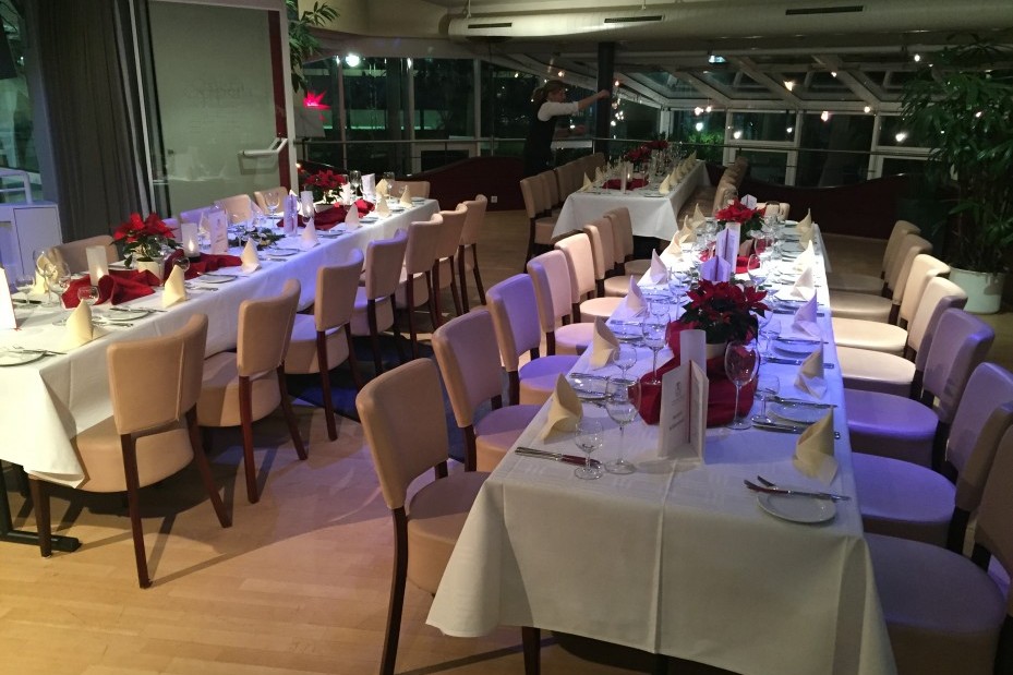 Opera Eingedeckter Tisch